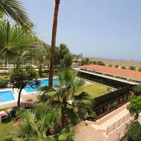 In Beach De Los Cristianos Ii